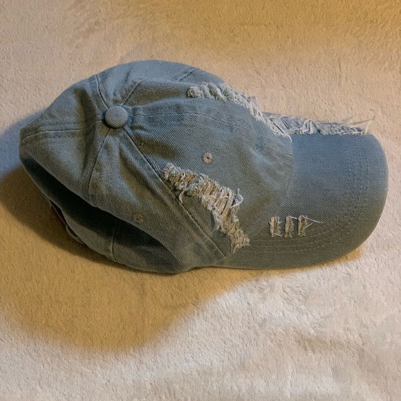 Ripped Jeans hat - Picture 4 of 6